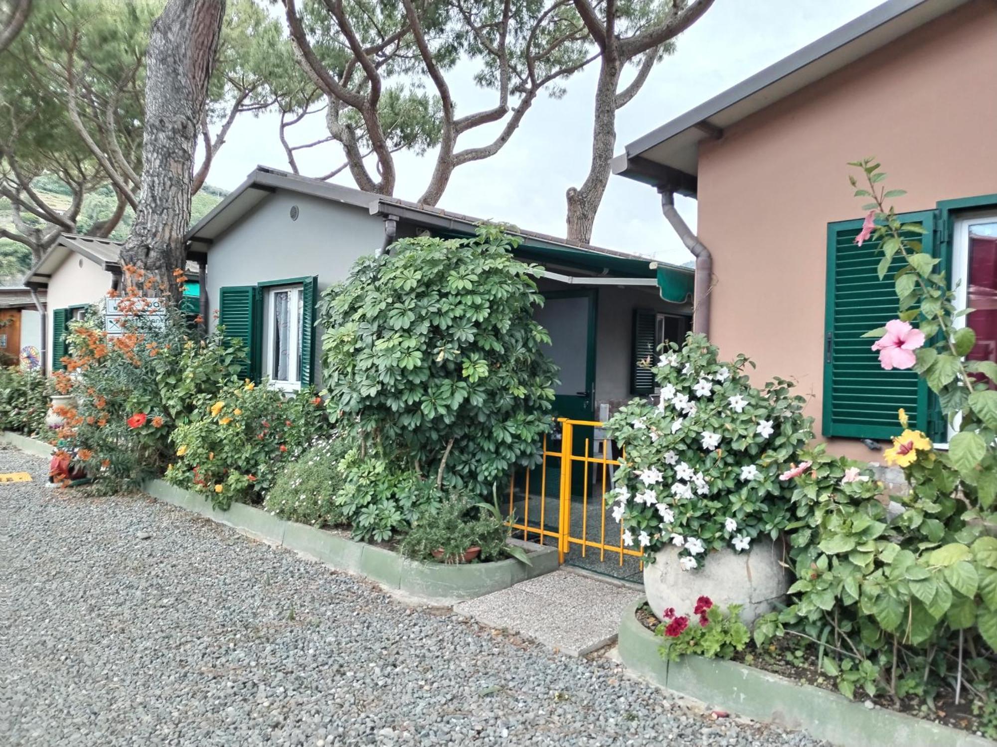 Camping Roma Ventimiglia Esterno foto